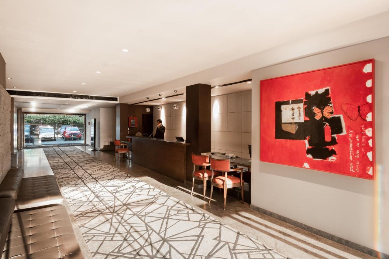 The Avenue Regent Hotel Kochi Bagian luar foto